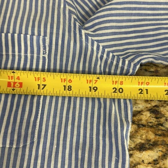 Lilly Pulitzer Striped Cotton Sea View Button Down Top With Pockets Size M - Picture 10 of 11
